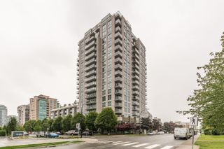 Photo 1: 510 135 E 17TH Street in North Vancouver: Central Lonsdale Condo for sale in "THE LOCAL" : MLS®# R2710498