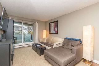 Photo 4: 213 140 E 4TH Street in North Vancouver: Lower Lonsdale Condo for sale in "HARBOURSIDE TERRACE" : MLS®# R2526695