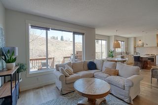 Photo 13: 333 Discovery Ridge Boulevard SW in Calgary: Discovery Ridge Detached for sale : MLS®# A1210935