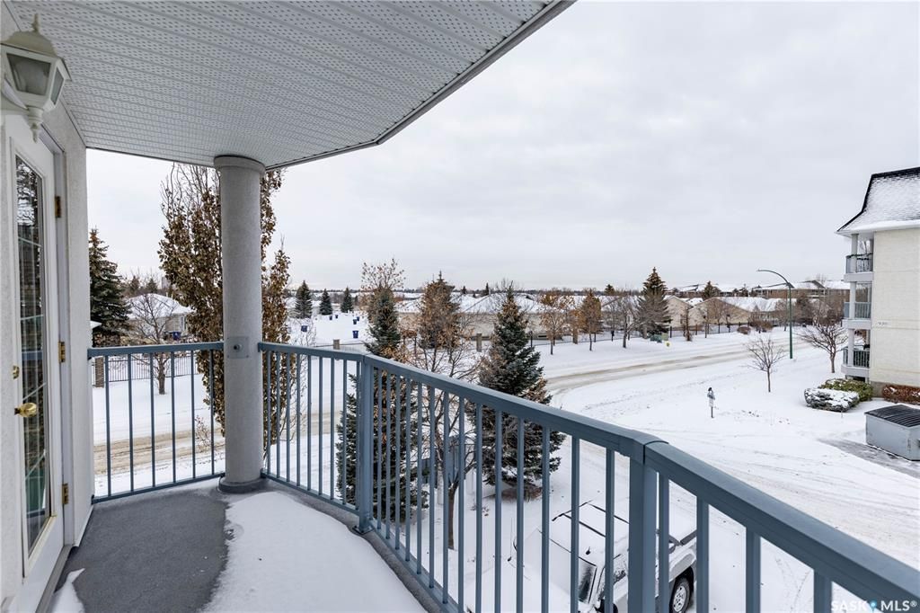 Main Photo: 215 934 Heritage View in Saskatoon: Wildwood Residential for sale : MLS®# SK914437