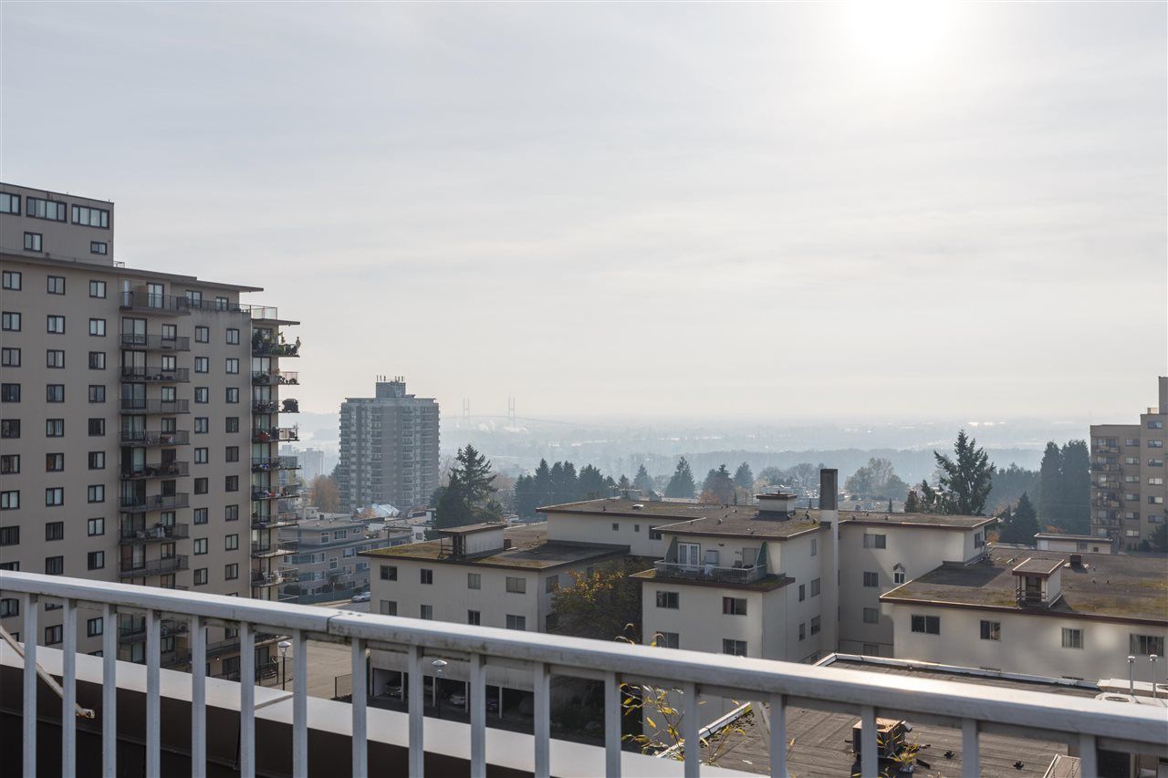 Photo 14: Photos: 403 534 SIXTH Street in New Westminster: Uptown NW Condo for sale in "BELMONT TOWERS" : MLS®# R2578693