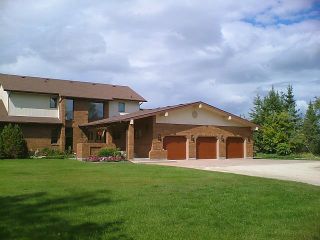 Photo 1:  in ESTPAUL: Birdshill Area Property for sale (North East Winnipeg)  : MLS®# 1202033