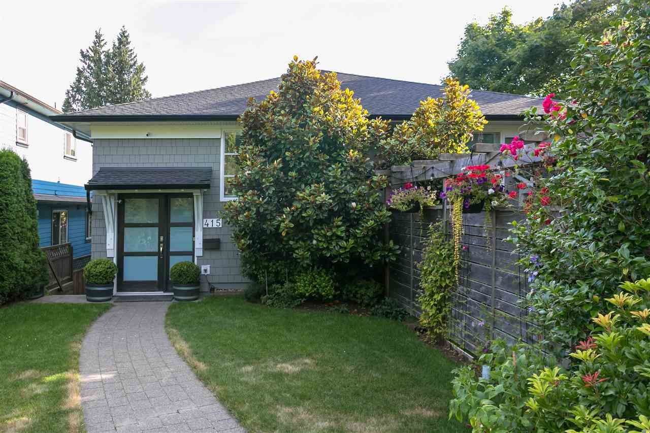 Main Photo: 415 E 4TH STREET in North Vancouver: Lower Lonsdale 1/2 Duplex for sale : MLS®# R2481206