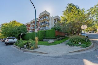 Photo 22: 306 2142 CAROLINA Street in Vancouver: Mount Pleasant VE Condo for sale in "Wood Dale" (Vancouver East)  : MLS®# R2725235
