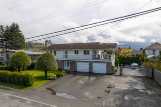 Photo 3: 46626 BRICE Road in Chilliwack: Fairfield Island House for sale : MLS®# R2732469