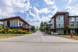 Photo 1: 132 2228 162 Street in Surrey: Grandview Surrey Townhouse for sale (South Surrey White Rock)  : MLS®# R2777344
