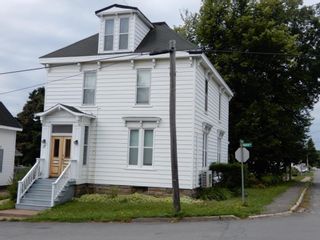 Photo 2: 17 Prince Street in Pictou: 107-Trenton, Westville, Pictou Residential for sale (Northern Region)  : MLS®# 202221286