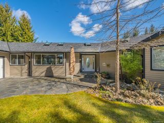 Photo 13: 2020 Rena Rd in Nanoose Bay: PQ Nanoose House for sale (Parksville/Qualicum)  : MLS®# 869763