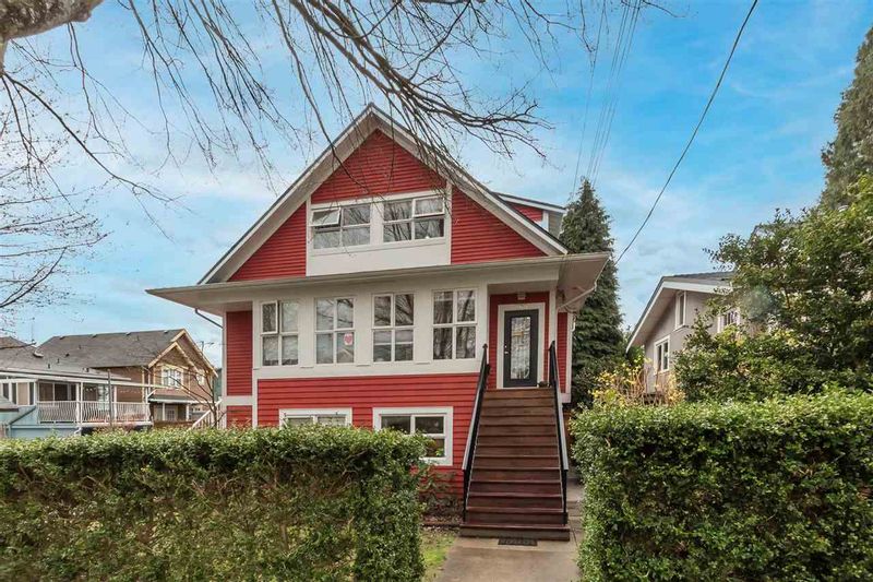 FEATURED LISTING: 968 15TH Avenue East Vancouver