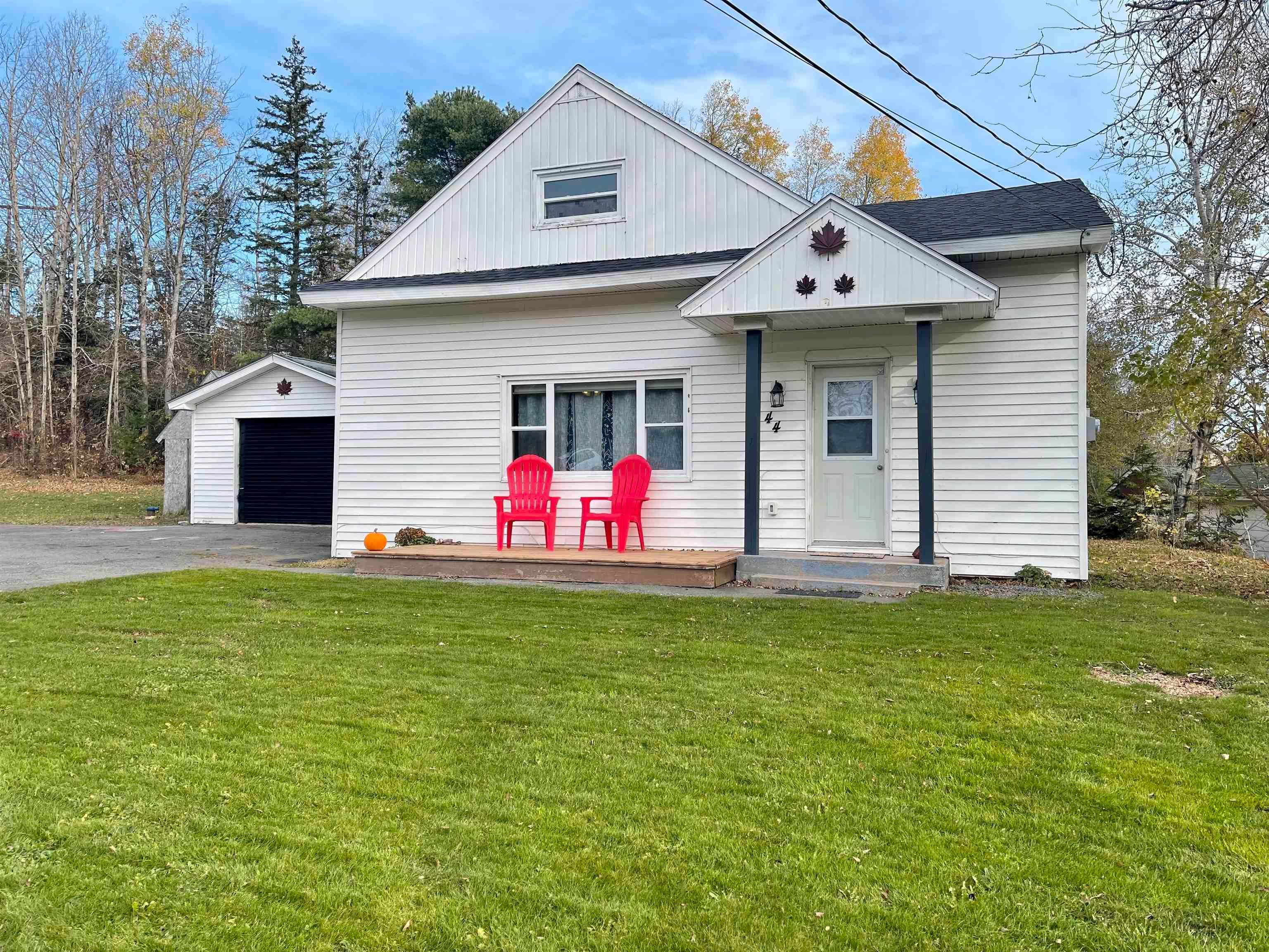 Main Photo: 44 Foxbrook Road in Hopewell: 108-Rural Pictou County Residential for sale (Northern Region)  : MLS®# 202225296