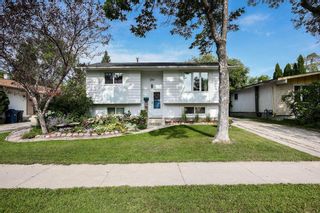 Photo 2: 239 Riel Avenue in Winnipeg: Bright Oaks Residential for sale (2C)  : MLS®# 202222086