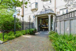 Photo 1: 407 777 EIGHTH Street in New Westminster: Uptown NW Condo for sale in "Moody Gardens" : MLS®# R2479408