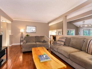 Photo 4: 1741 RUFUS Drive in North Vancouver: Westlynn Townhouse for sale in "Concorde Place" : MLS®# R2723057