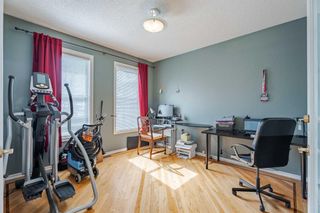 Photo 5: 1204 5 Avenue NW in Calgary: Hillhurst Semi Detached (Half Duplex) for sale : MLS®# A2118265
