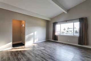 Photo 5: A & B 927 43 Street SW in Calgary: Rosscarrock Duplex for sale : MLS®# A1150334