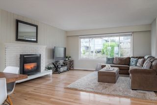 Photo 8: 2880 Fairbanks St in Nanaimo: Na Departure Bay House for sale : MLS®# 922419
