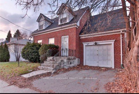 Main Photo: 362 Lawrence Avenue W in Toronto: Bedford Park-Nortown House (2-Storey) for sale (Toronto C04)  : MLS®# C6816074