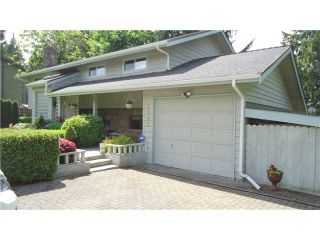 Photo 2: 2542 MONTROSE Way in Squamish: Garibaldi Highlands House for sale in "GARIBALDI HIGHLANDS" : MLS®# V1123459