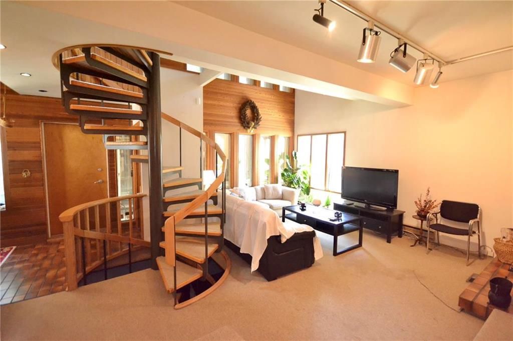 Photo 11: Photos: 134 Masson Street in Winnipeg: St Boniface Residential for sale (2A)  : MLS®# 202115299