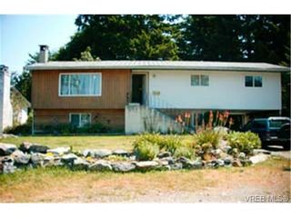 Photo 1: 3289 Galloway Rd in VICTORIA: Co Wishart North House for sale (Colwood)  : MLS®# 288821