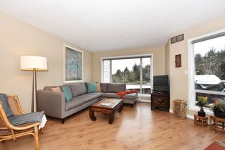 Photo 3: 302 2288 LAUREL Street in Vancouver: Fairview VW Townhouse for sale in "PARKVIEW TERRACE" (Vancouver West)  : MLS®# R2129884
