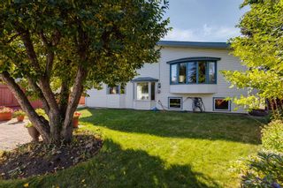 Photo 46: 2432 58 Avenue SW in Calgary: North Glenmore Park Detached for sale : MLS®# A2003437