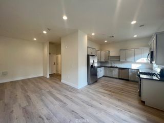 Photo 9: 314 6th Unit 609 in Los Angeles: Residential Lease for sale (C42 - Downtown L.A.)  : MLS®# SR23089951