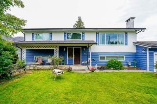 Photo 1: 4741 209 Street in Langley: Langley City House for sale : MLS®# R2884648