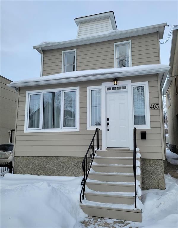 Main Photo: 403 St John's Avenue in Winnipeg: Sinclair Park Residential for sale (4C)  : MLS®# 202301037