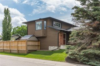 Photo 2: 20 MIDRIDGE CL SE in Calgary: Midnapore Detached for sale : MLS®# C4302925