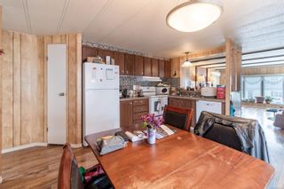 Photo 3: 14 158 Cooper Rd in View Royal: VR Glentana Manufactured Home for sale : MLS®# 962101