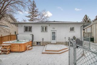 Photo 40: 530 Berkley Street in Winnipeg: Charleswood Residential for sale (1G)  : MLS®# 202402721