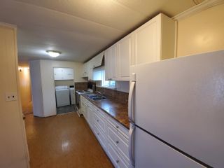 Photo 3: 247 201 CAYER Street in Coquitlam: Maillardville Manufactured Home for sale in "Wildwood Park" : MLS®# R2638574