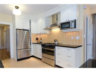 Photo 3: 793 W 26TH Avenue in Vancouver: Cambie House for sale (Vancouver West)  : MLS®# V932835