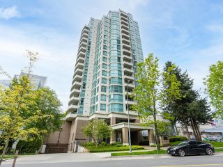 Photo 1: 805 4788 HAZEL Street in Burnaby: Forest Glen BS Condo for sale (Burnaby South)  : MLS®# R2701062