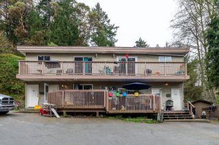 Photo 1: 3319 Fulton Rd in Colwood: Co Triangle Quadruplex for sale : MLS®# 929646