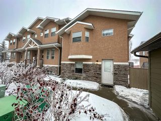 Photo 1: 225 Strathcona Circle: Strathmore Row/Townhouse for sale : MLS®# A2019865