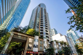 Photo 1: 1705 1166 MELVILLE Street in Vancouver: Coal Harbour Condo for sale in "Orca" (Vancouver West)  : MLS®# R2823047
