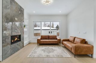 Photo 17: 512 14 Avenue NE in Calgary: Renfrew Semi Detached (Half Duplex) for sale : MLS®# A2111795
