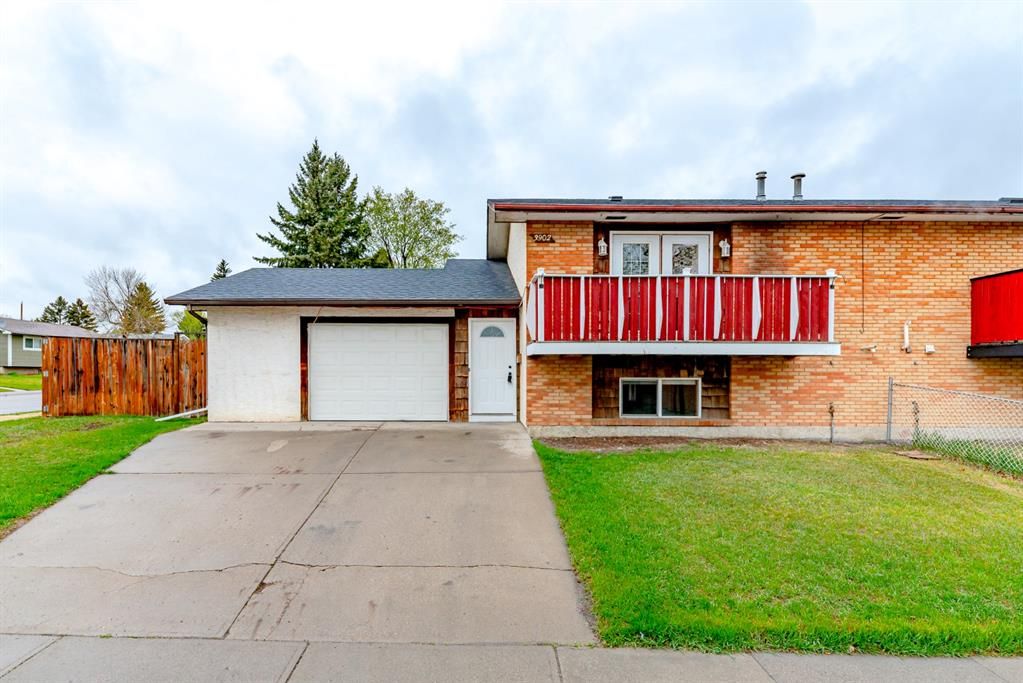 Main Photo: 3902 26 Avenue SE in Calgary: Forest Lawn Semi Detached for sale : MLS®# A1220954