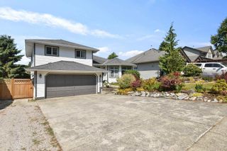 Photo 2: 3243 MCKINLEY Drive in Abbotsford: Abbotsford East House for sale in "MCKINLEY HEIGHTS" : MLS®# R2599377