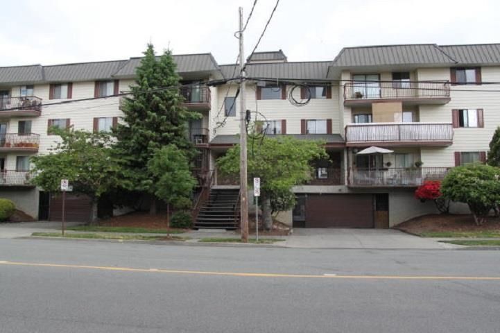 Main Photo: 308 45749 SPADINA Avenue in Chilliwack: Chilliwack W Young-Well Condo for sale in "Chilliwack Gardens" : MLS®# R2676564