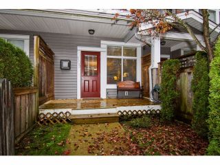Photo 5: 109 20449 66TH Avenue in Langley: Willoughby Heights Townhouse for sale in "NATURE'S LANDING" : MLS®# F1325755
