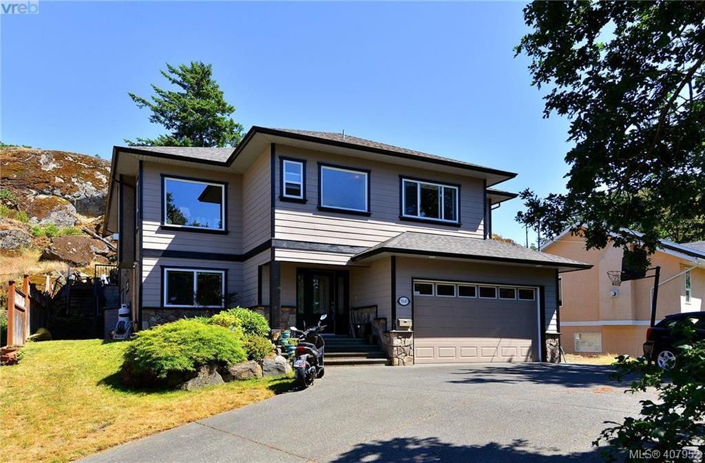Main Photo: 3845 Holland Ave in VICTORIA: VR Hospital House for sale (View Royal)  : MLS®# 810687