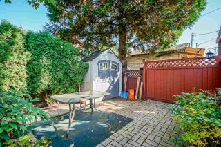 Photo 16: 1320 VICTORIA Drive in Vancouver: Grandview Woodland 1/2 Duplex for sale (Vancouver East)  : MLS®# R2413229