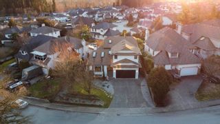 Photo 2: 3316 ABBEY Lane in Coquitlam: Park Ridge Estates House for sale : MLS®# R2661570