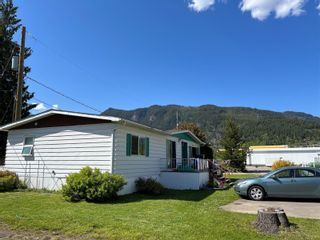 Photo 32: #24 1225 Eagle Pass Way, in Sicamous: House for sale : MLS®# 10271145