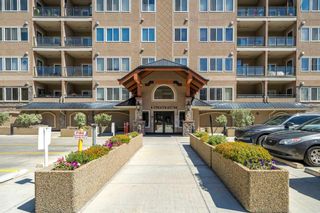 Photo 2: 203 30 Discovery Ridge Close SW in Calgary: Discovery Ridge Apartment for sale : MLS®# A2140757