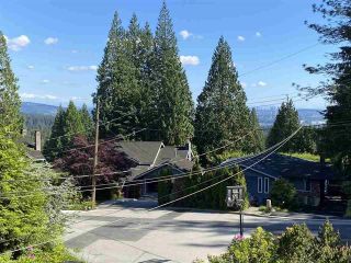 Photo 29: 1336 BORTHWICK Road in North Vancouver: Lynn Valley House for sale : MLS®# R2493344