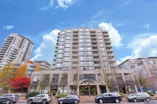 Main Photo: 507 124 W 1ST Street in North Vancouver: Lower Lonsdale Condo for sale in "THE "Q"" : MLS®# R2509553